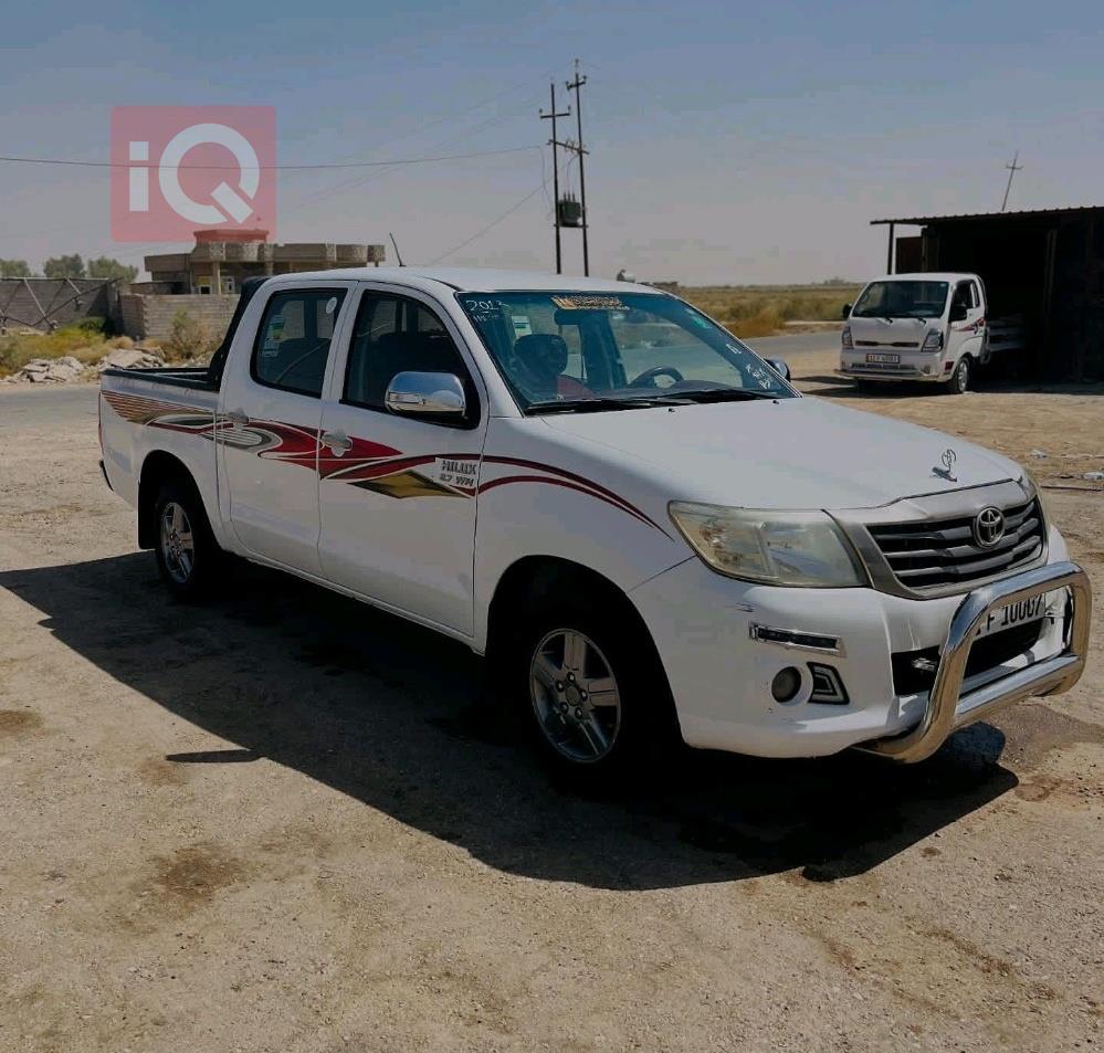 تويوتا هايلوكس